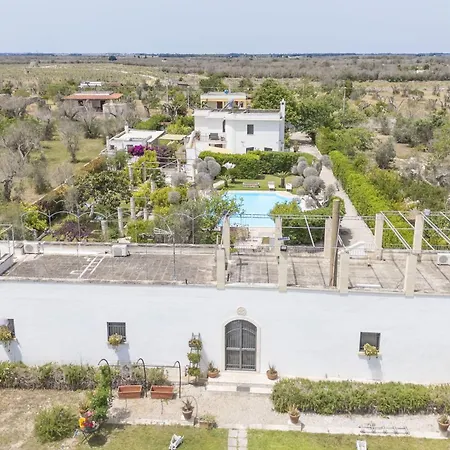 Villa Lisa With Huge Pool And Garden - Happy Melendugno